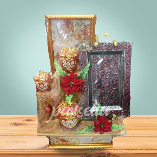 floral setting